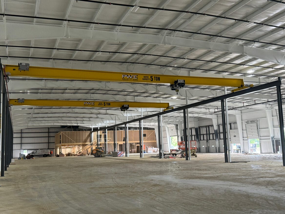 2 5 Ton Top-Running Overhead Cranes in Warehouse Setting